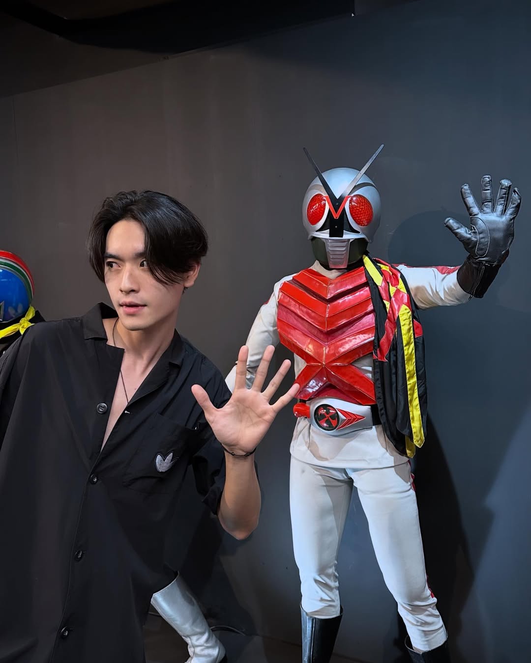 เล - ทะเล สงวนดีกุล