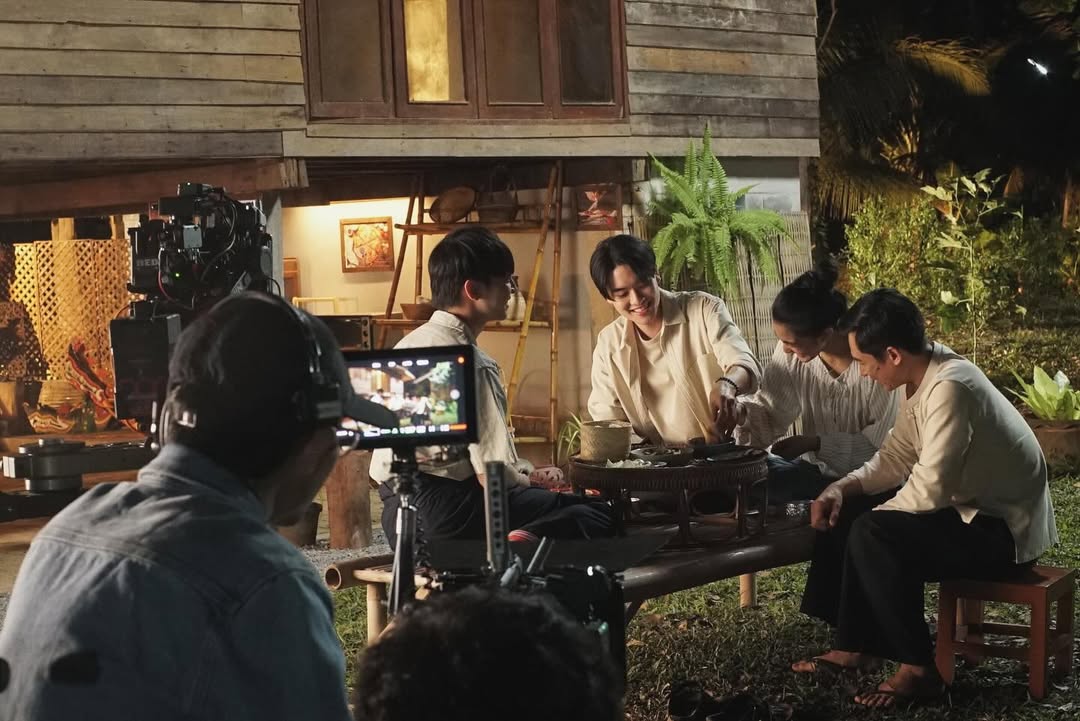 เล - ทะเล สงวนดีกุล
