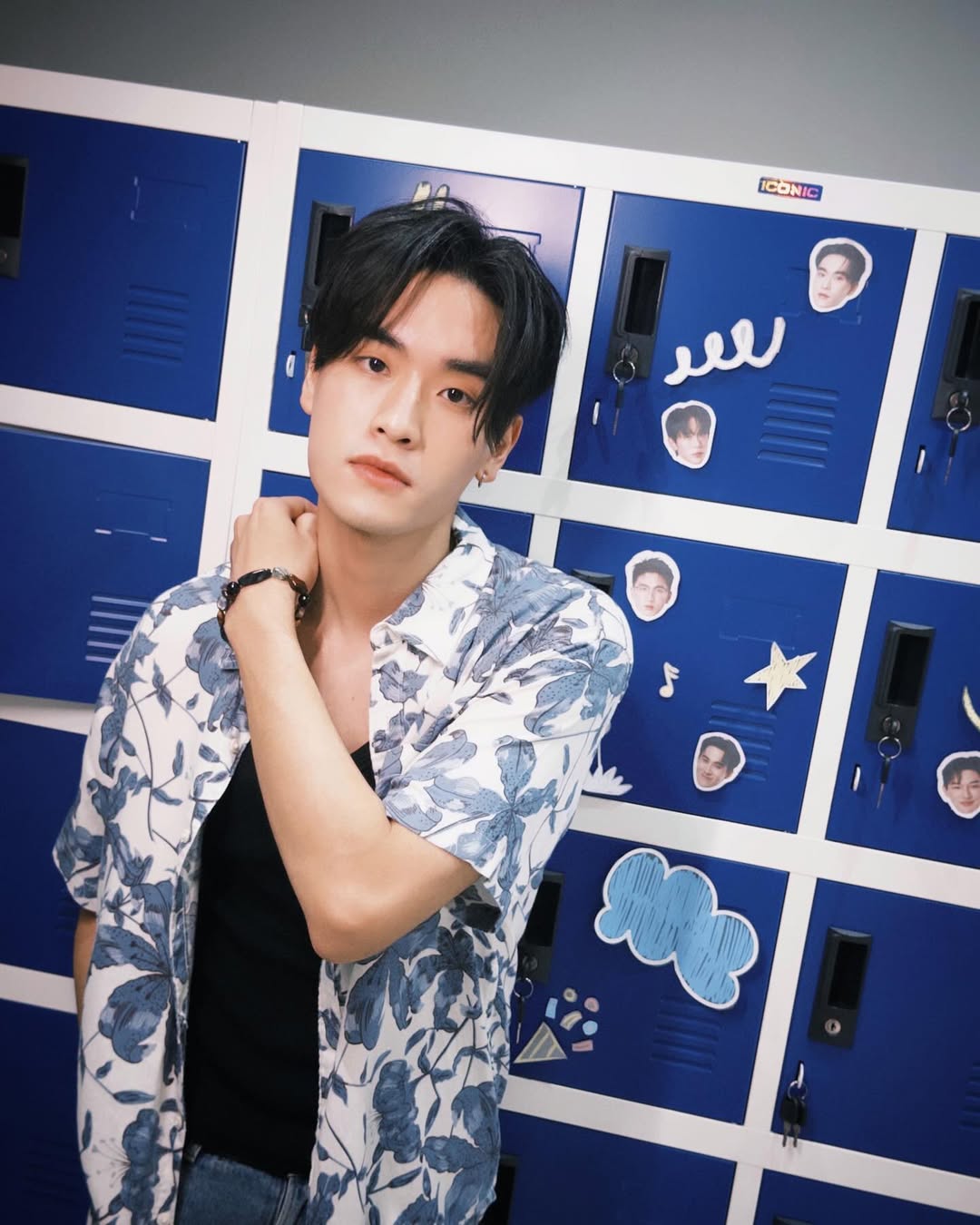 เล - ทะเล สงวนดีกุล