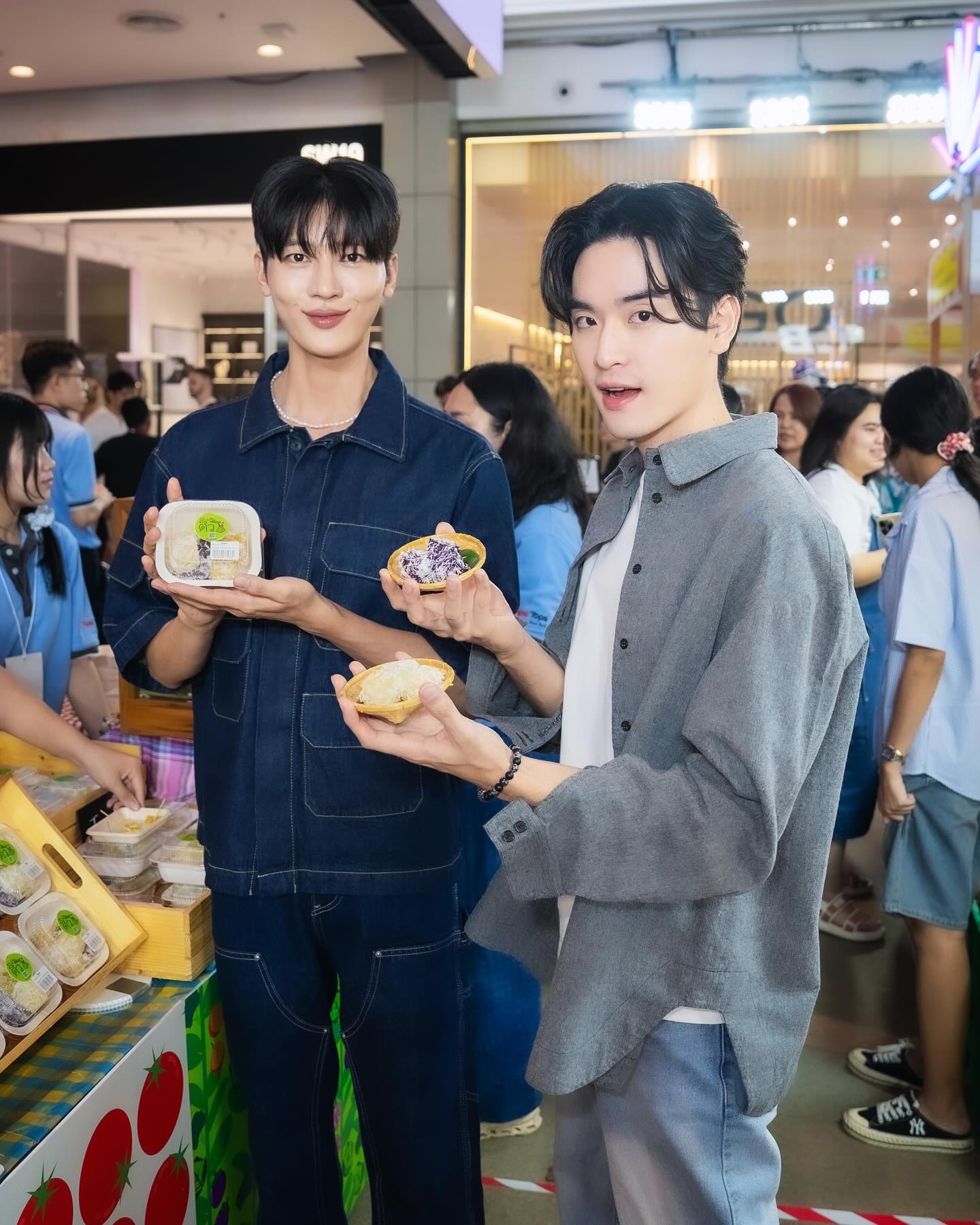 เล - ทะเล สงวนดีกุล