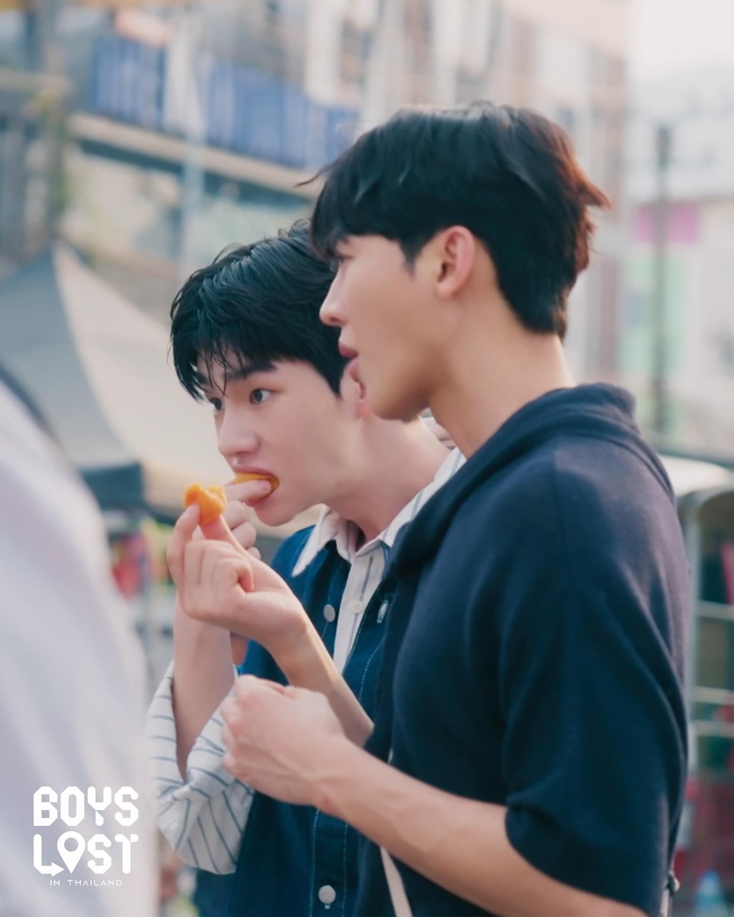 เล - ทะเล สงวนดีกุล