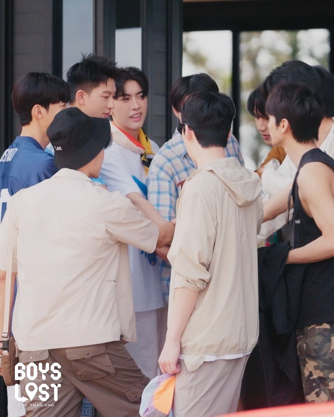 เล - ทะเล สงวนดีกุล