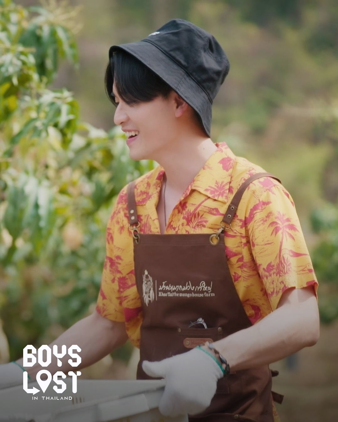 เล - ทะเล สงวนดีกุล