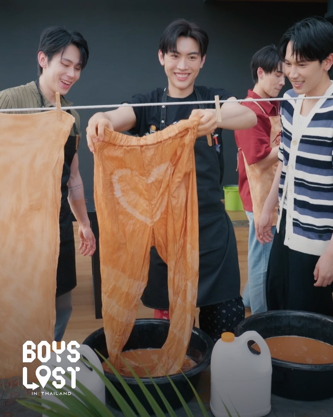 เล - ทะเล สงวนดีกุล