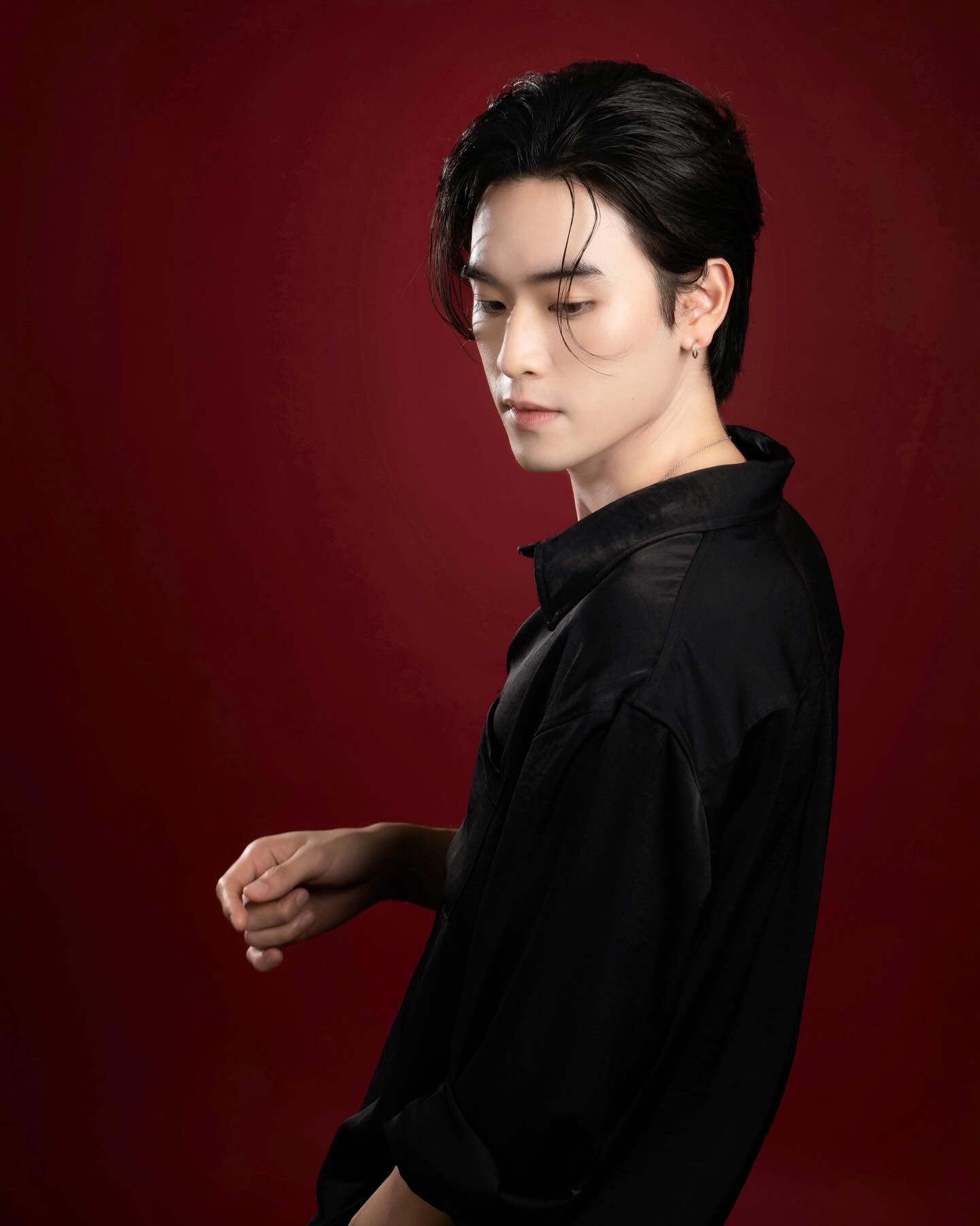 เล - ทะเล สงวนดีกุล