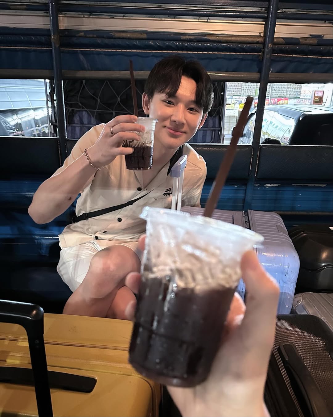 เล - ทะเล สงวนดีกุล