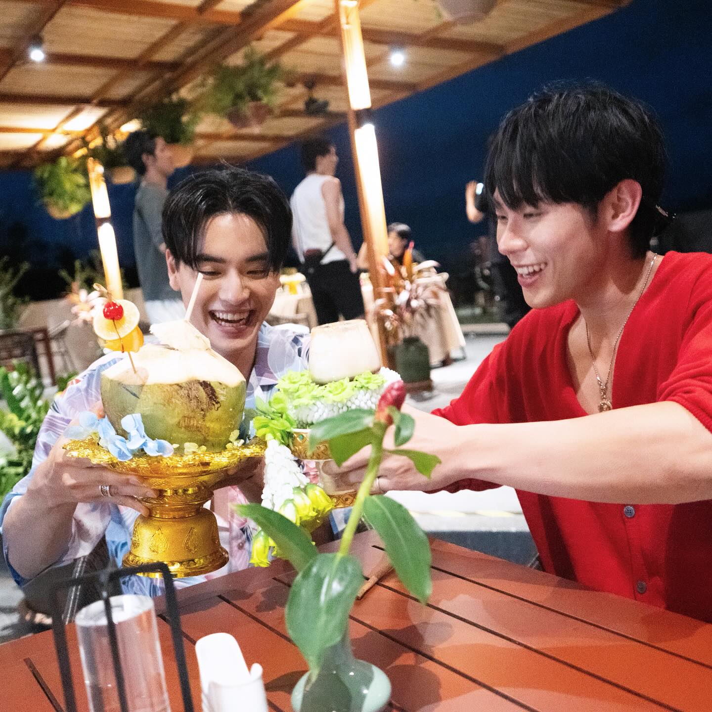 เล - ทะเล สงวนดีกุล