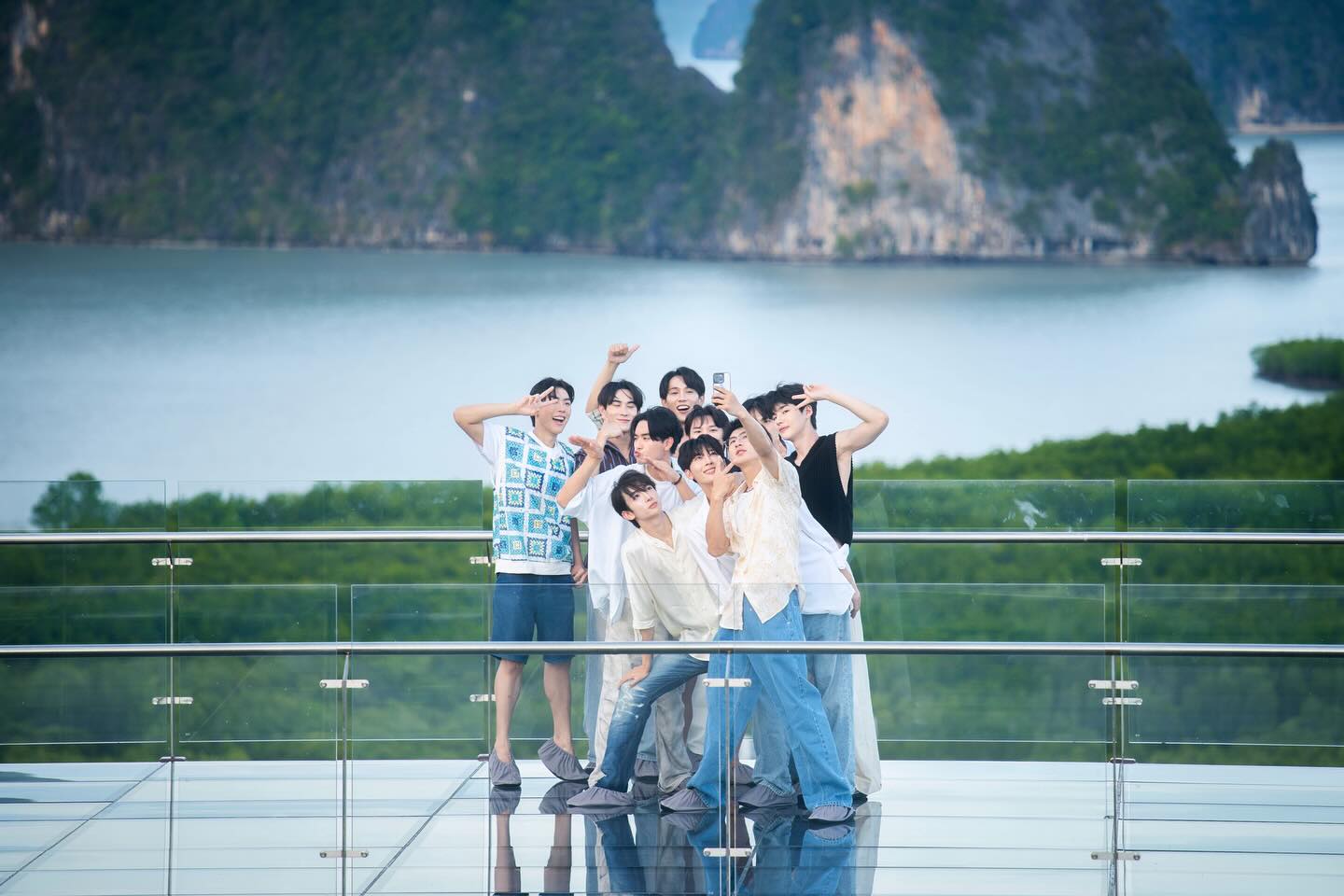 เล - ทะเล สงวนดีกุล