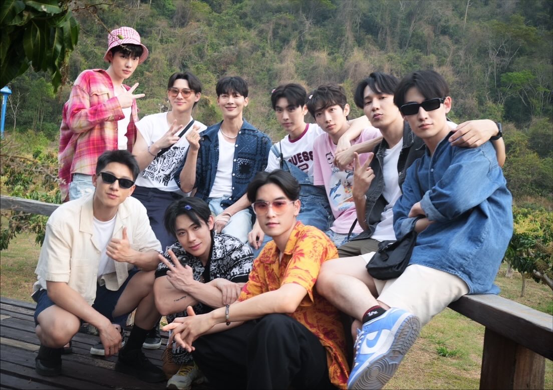 เล - ทะเล สงวนดีกุล