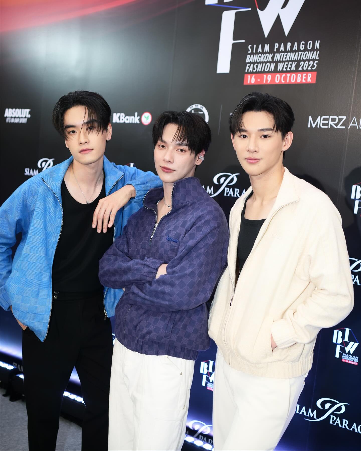 เล - ทะเล สงวนดีกุล