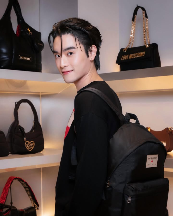 เล - ทะเล สงวนดีกุล