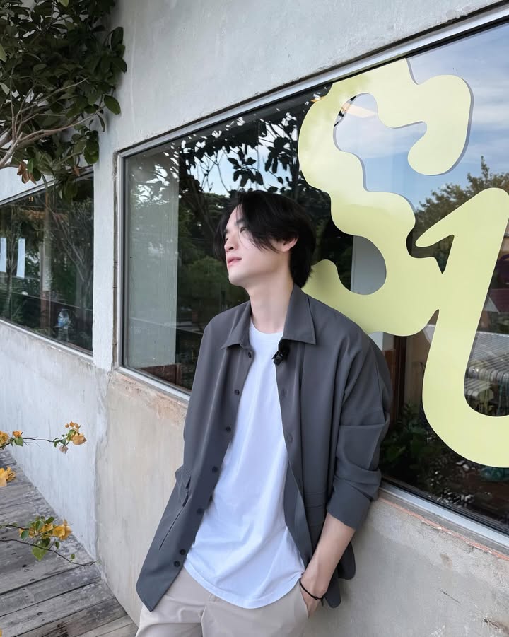 เล - ทะเล สงวนดีกุล