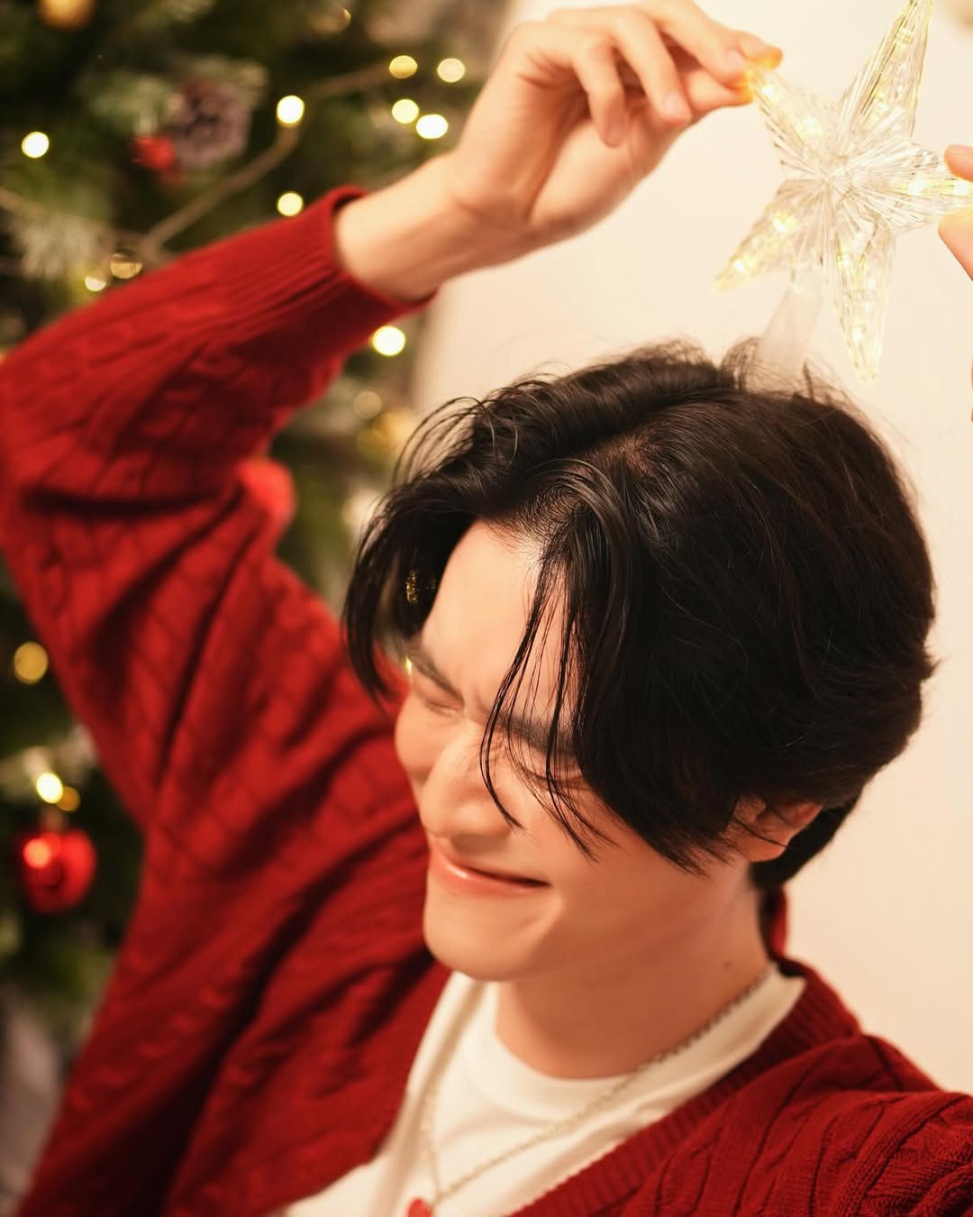 เล - ทะเล สงวนดีกุล