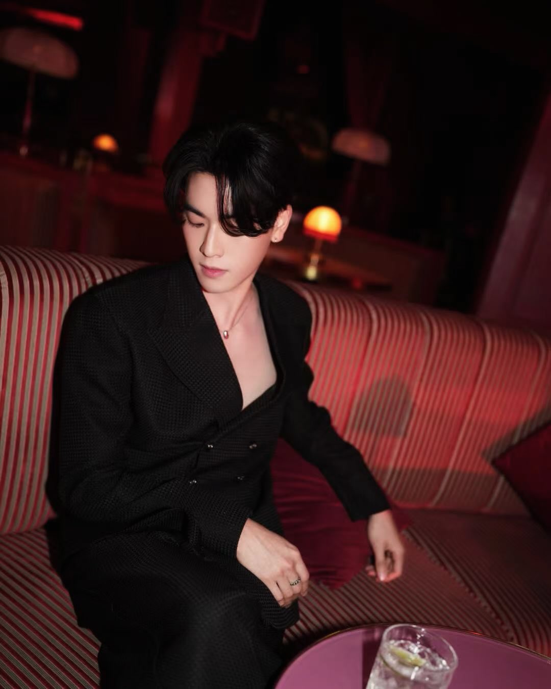 เล - ทะเล สงวนดีกุล