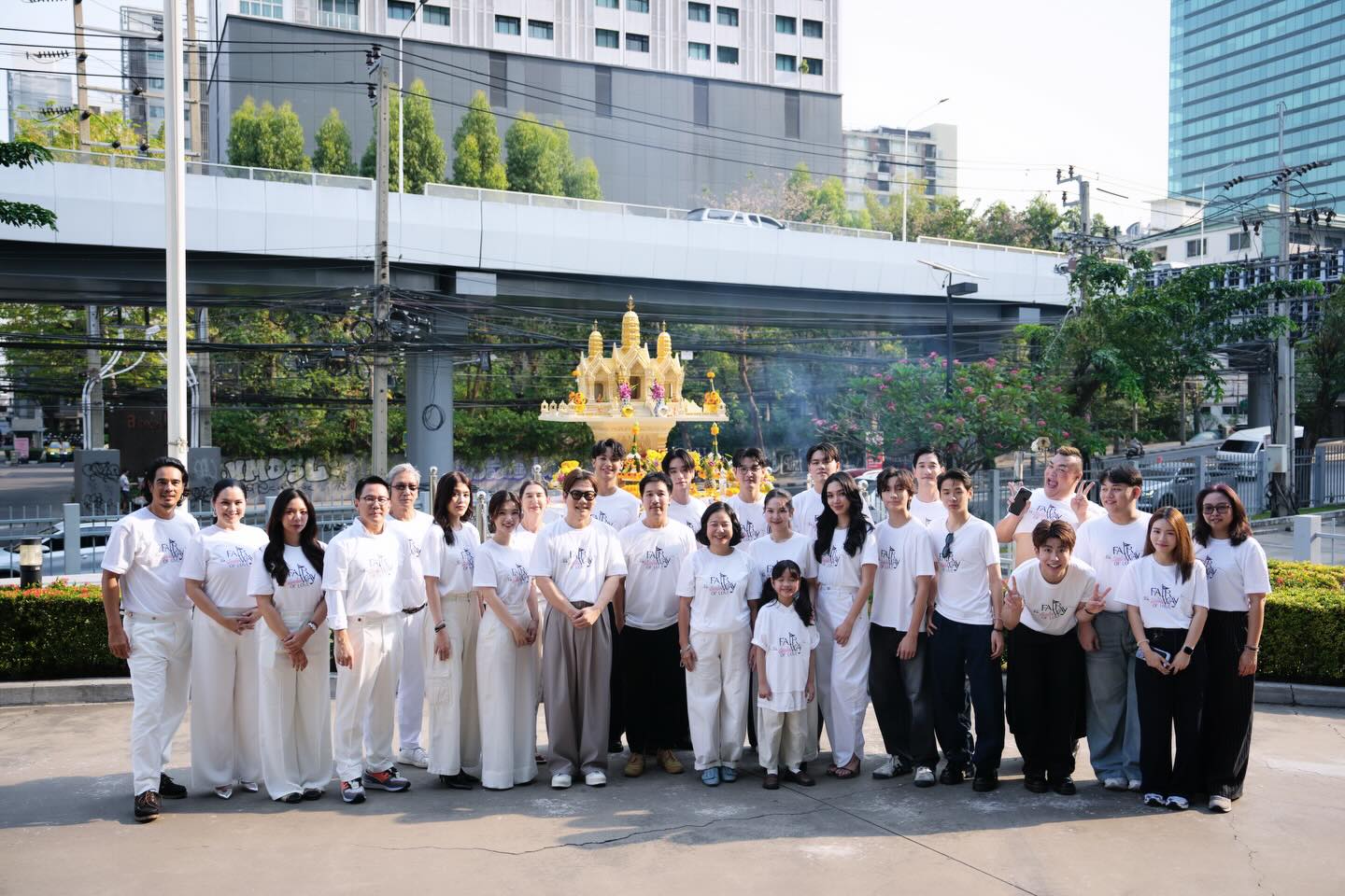 เล - ทะเล สงวนดีกุล