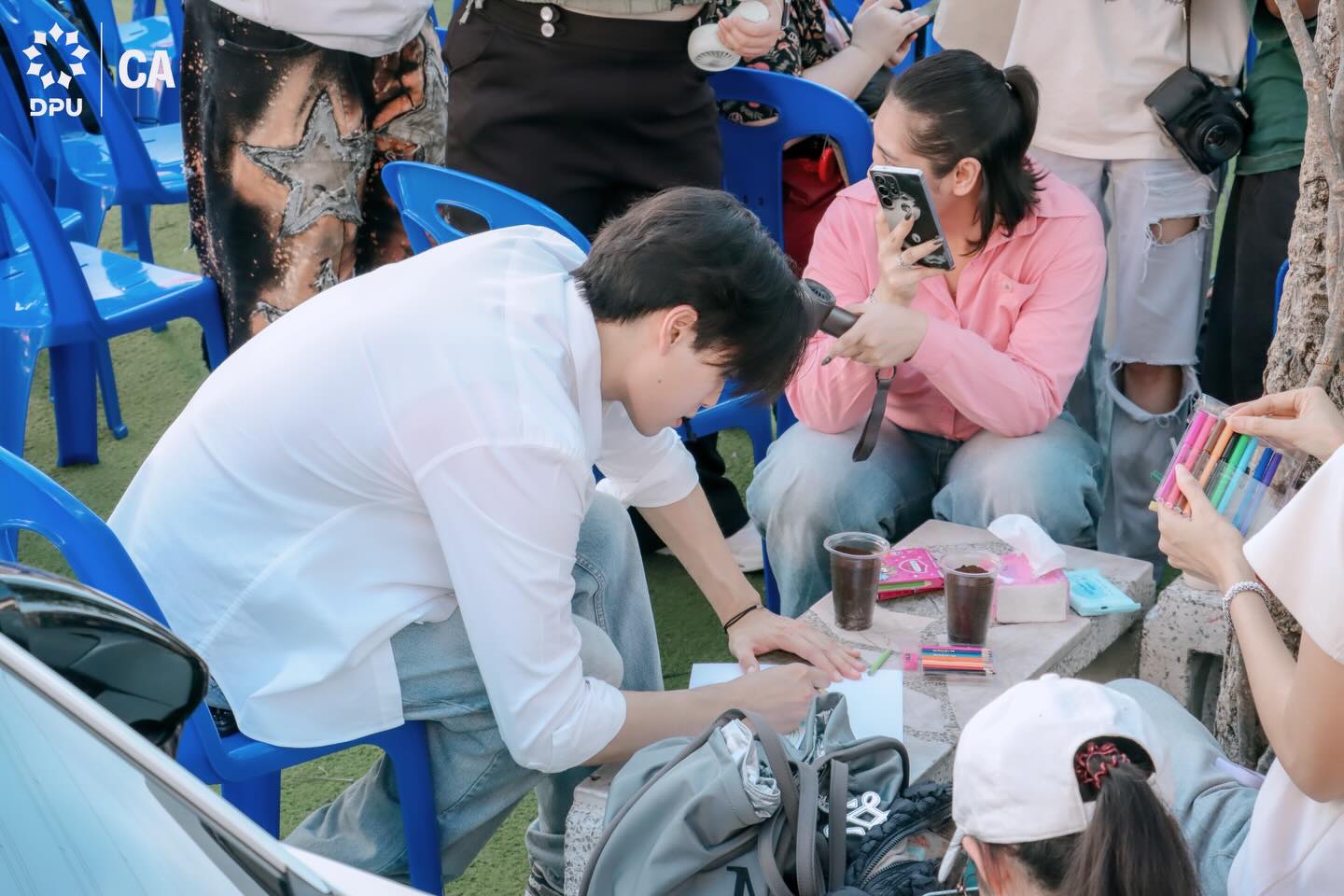 เล - ทะเล สงวนดีกุล