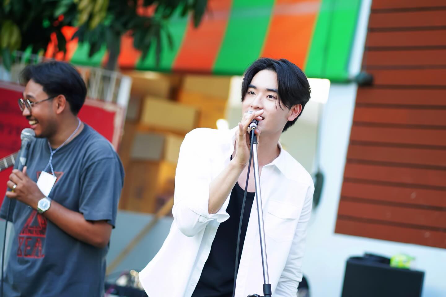 เล - ทะเล สงวนดีกุล