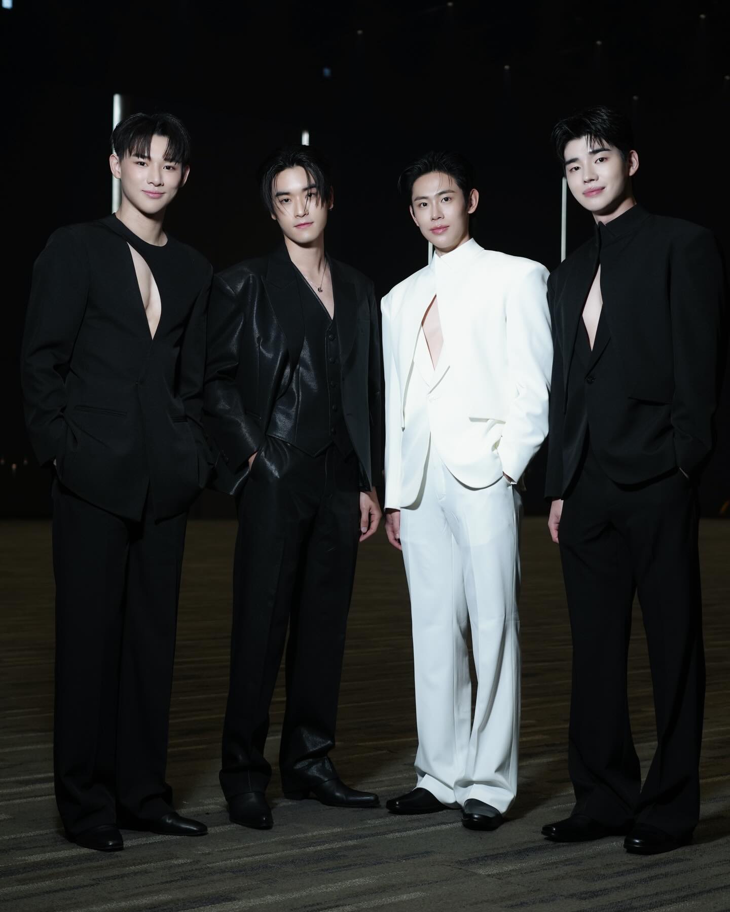 เล - ทะเล สงวนดีกุล