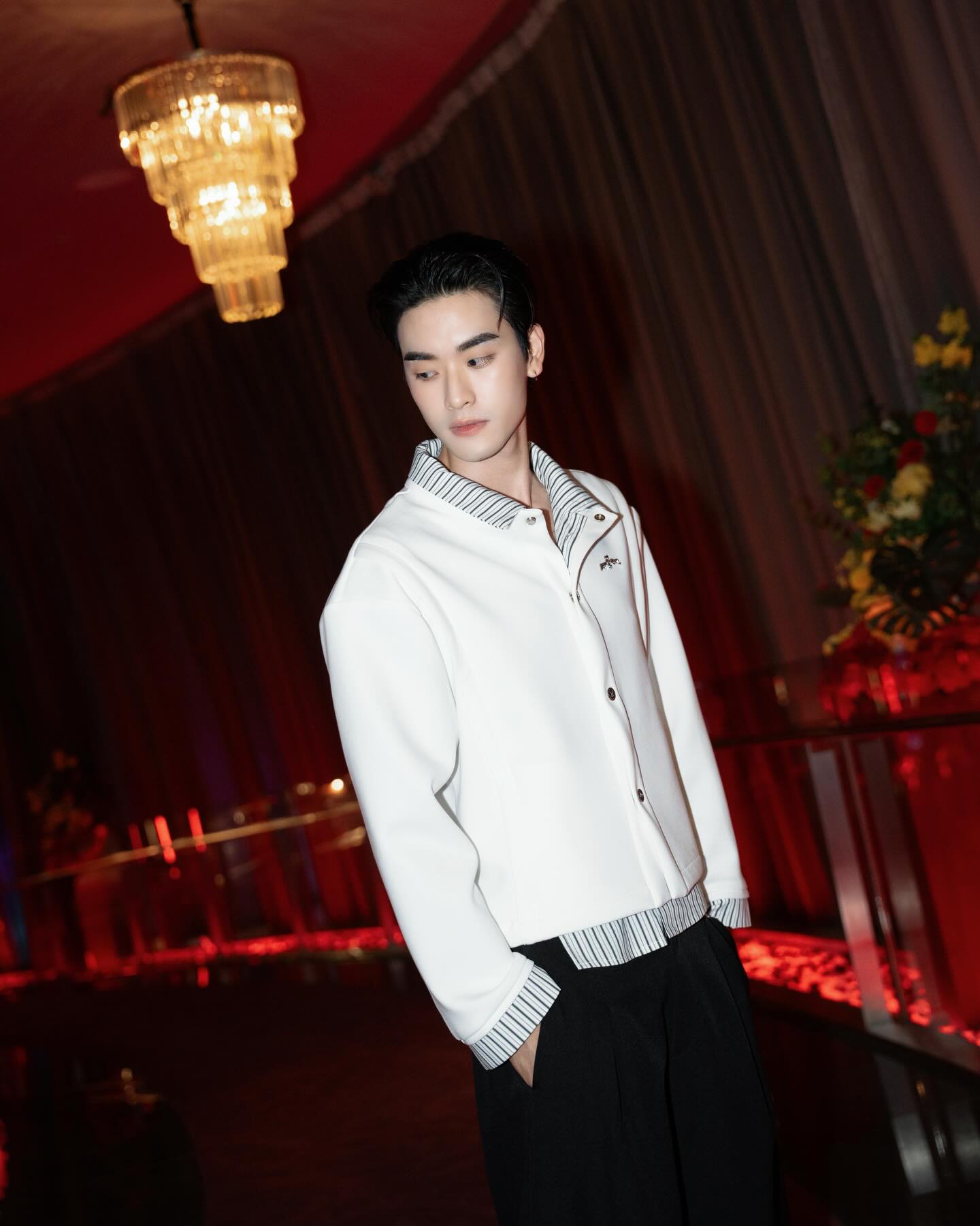 เล - ทะเล สงวนดีกุล