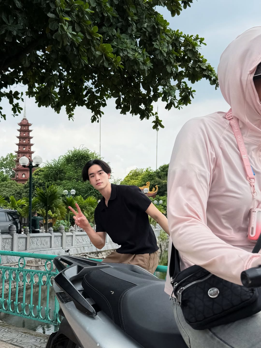 เล - ทะเล สงวนดีกุล