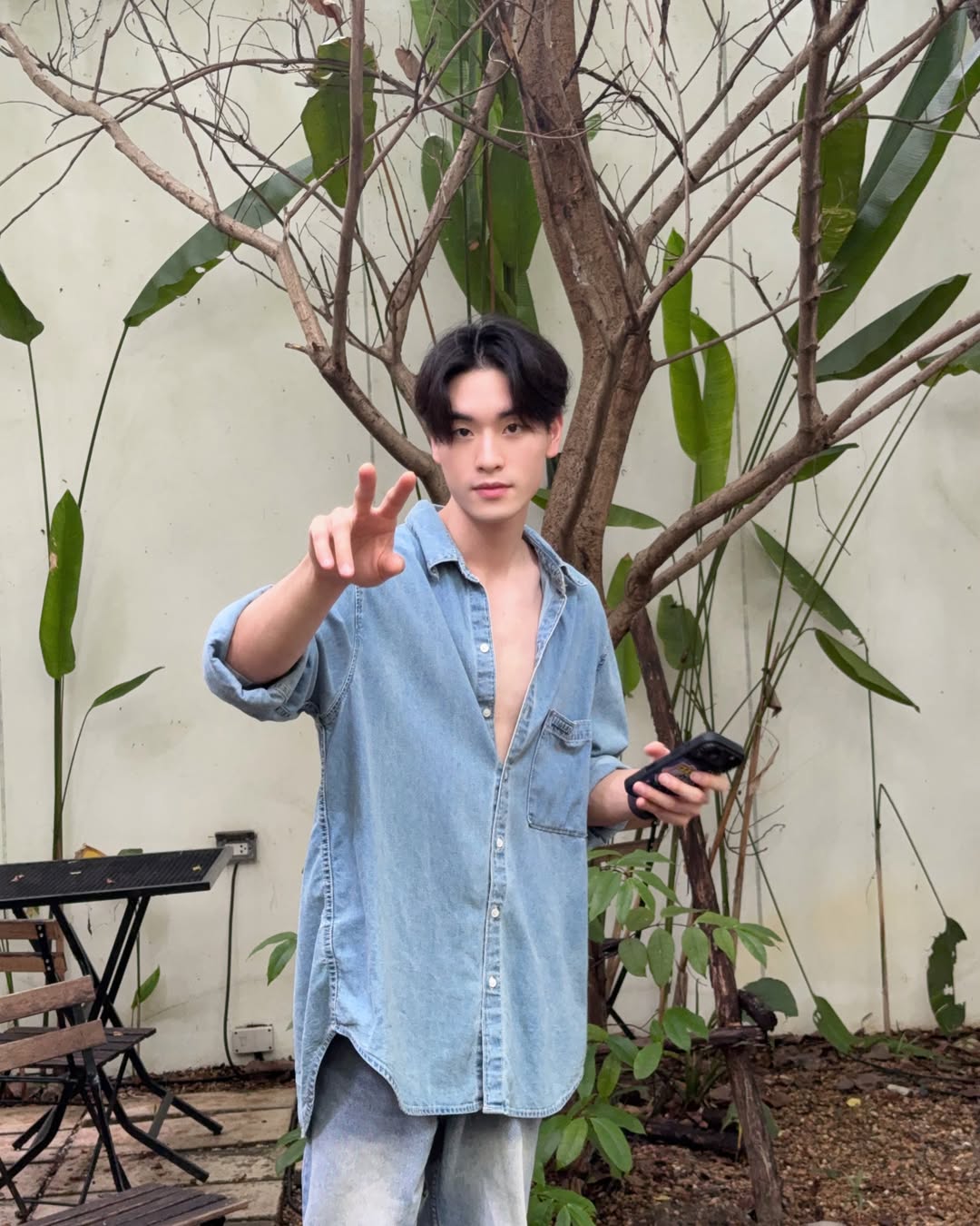 เล - ทะเล สงวนดีกุล