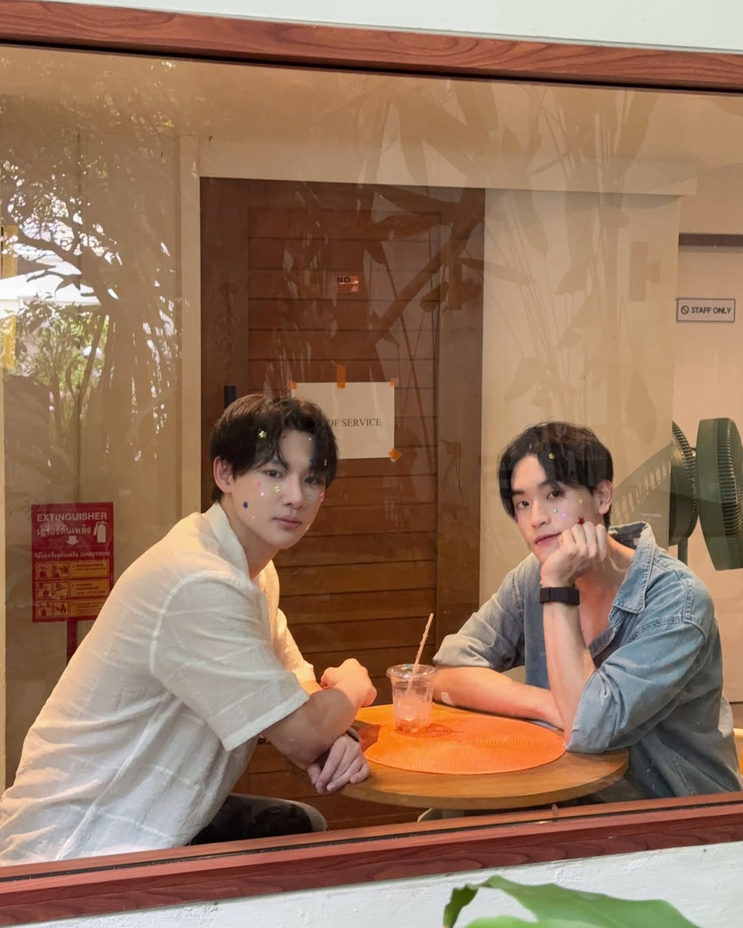 เล - ทะเล สงวนดีกุล