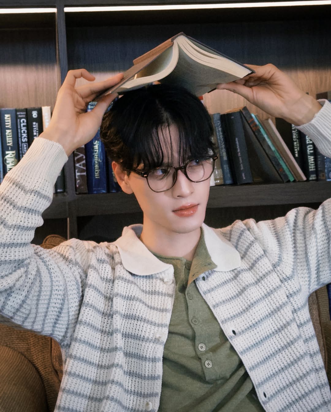 เล - ทะเล สงวนดีกุล