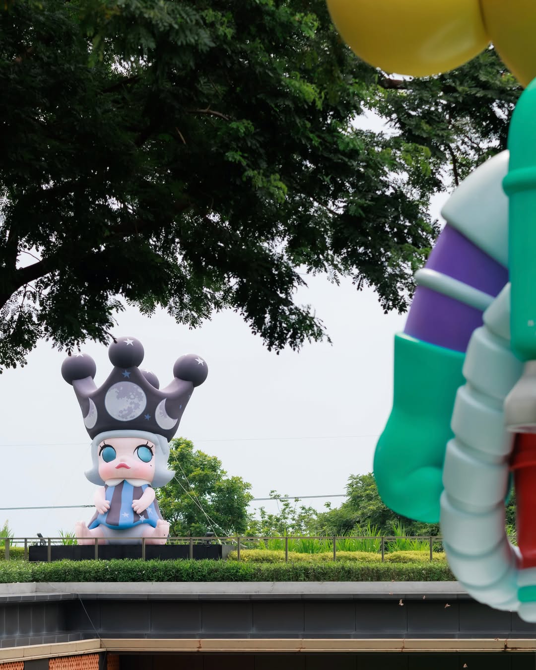 เล - ทะเล สงวนดีกุล