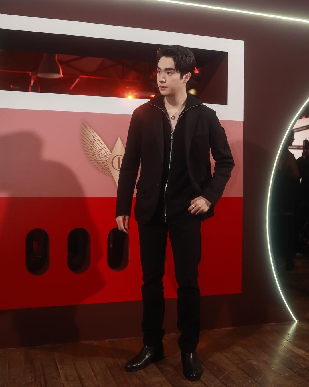 ตี๋ - ธนพล จารุจิตรานนท์