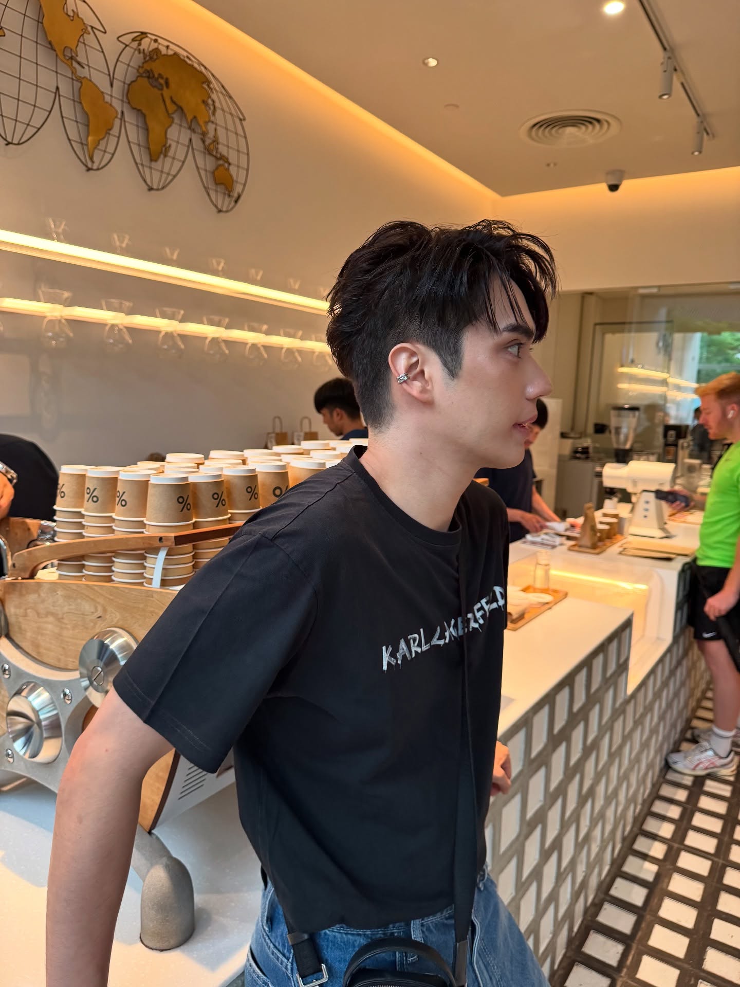 ตี๋ - ธนพล จารุจิตรานนท์