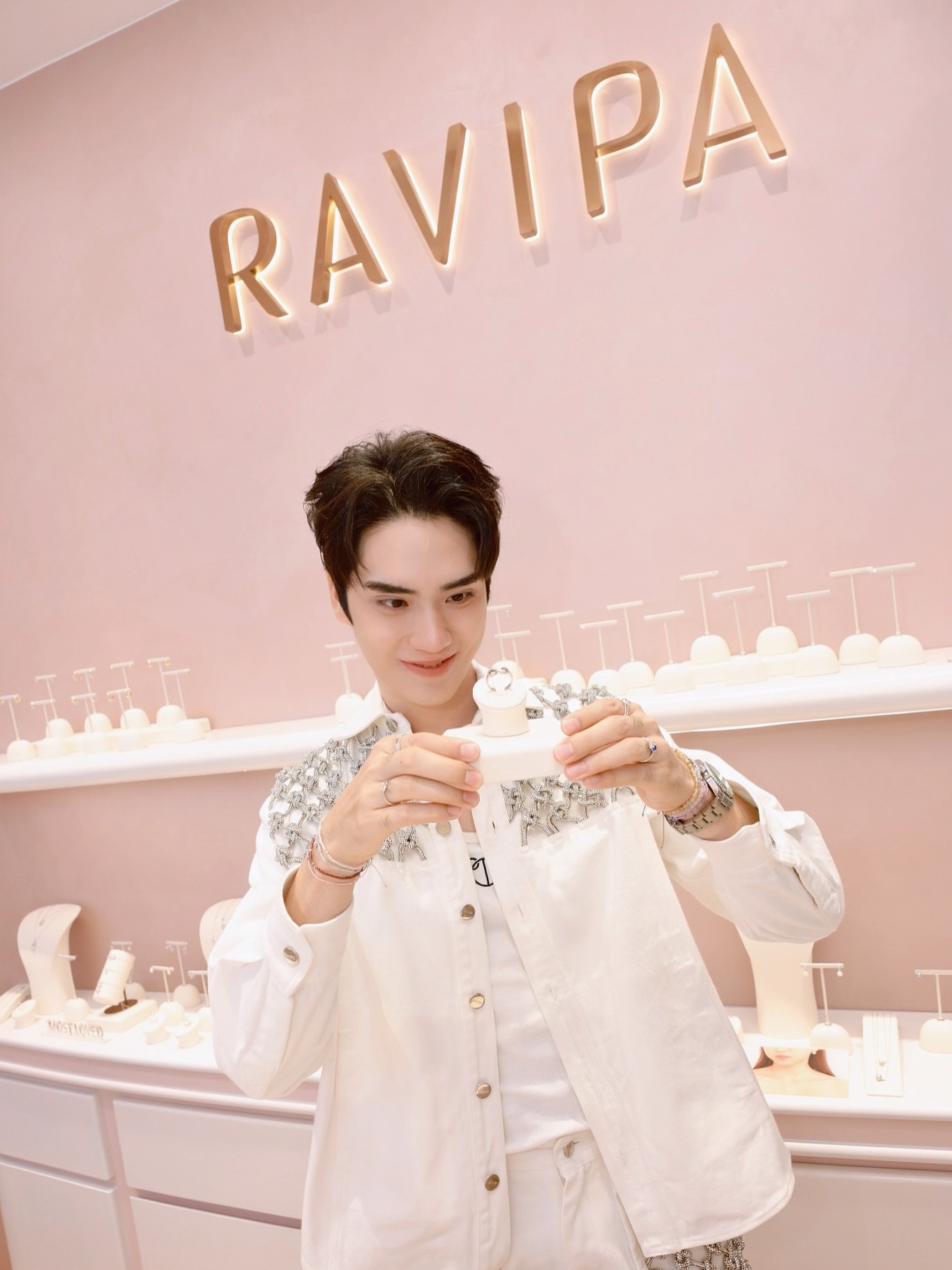 ตี๋ - ธนพล จารุจิตรานนท์