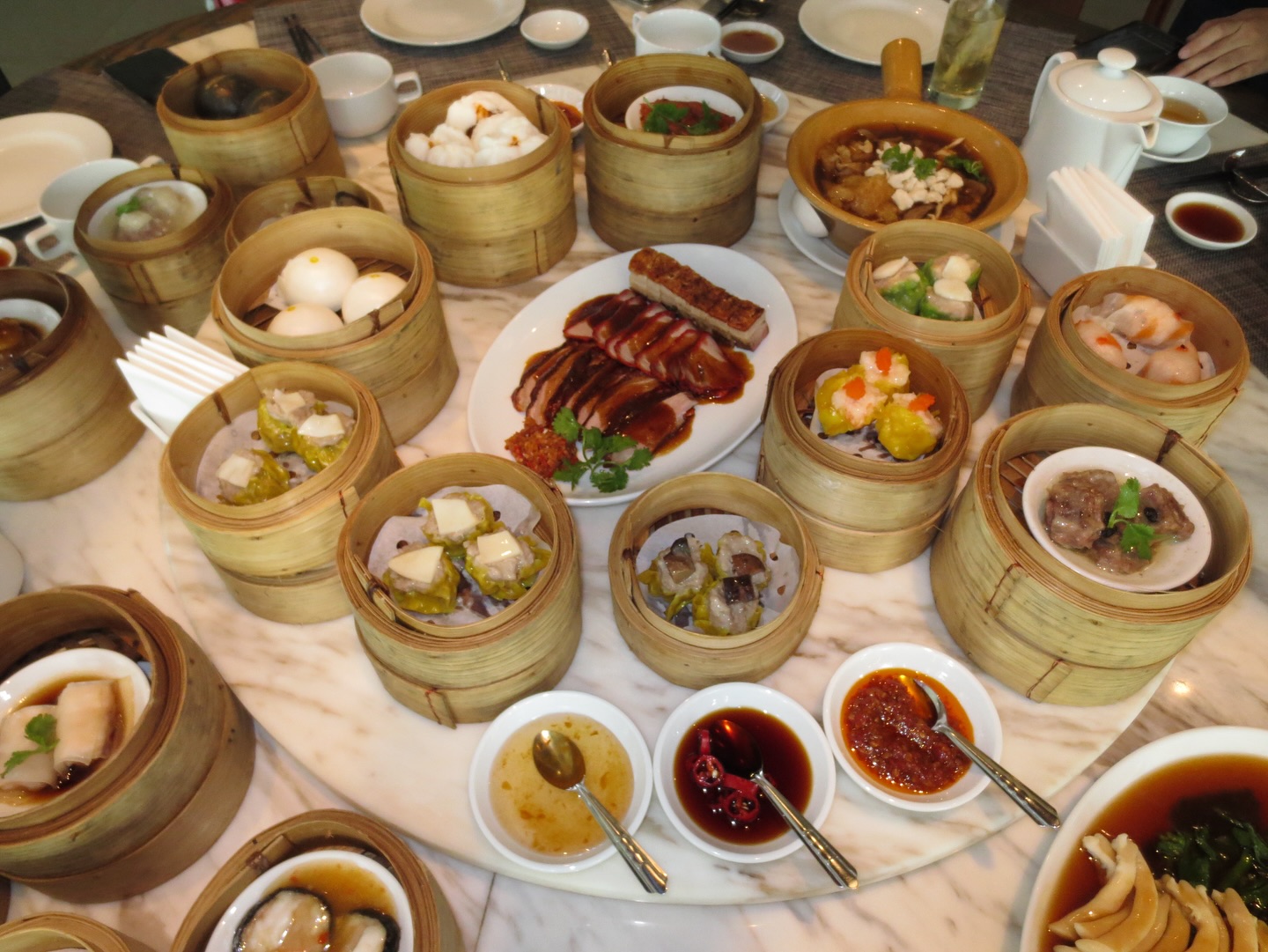 ตี๋ - ธนพล จารุจิตรานนท์