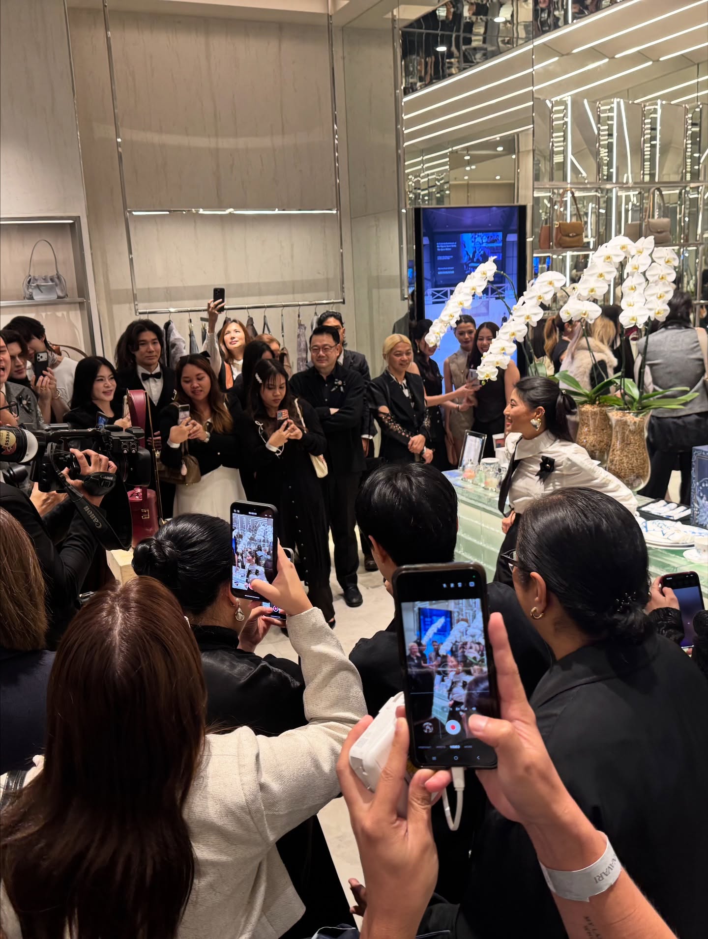 ตี๋ - ธนพล จารุจิตรานนท์