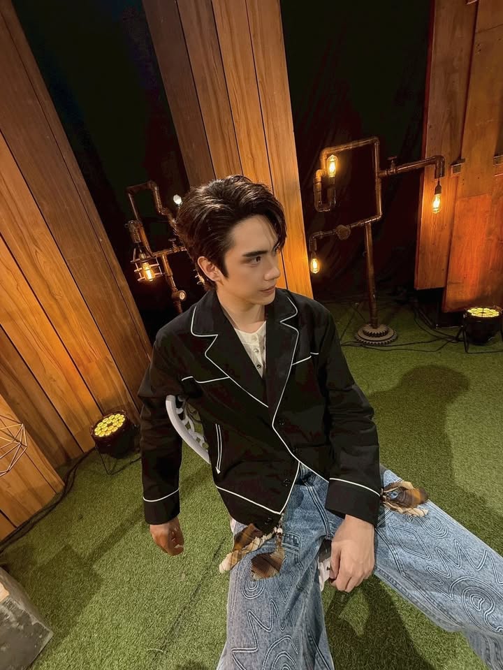 ตี๋ - ธนพล จารุจิตรานนท์