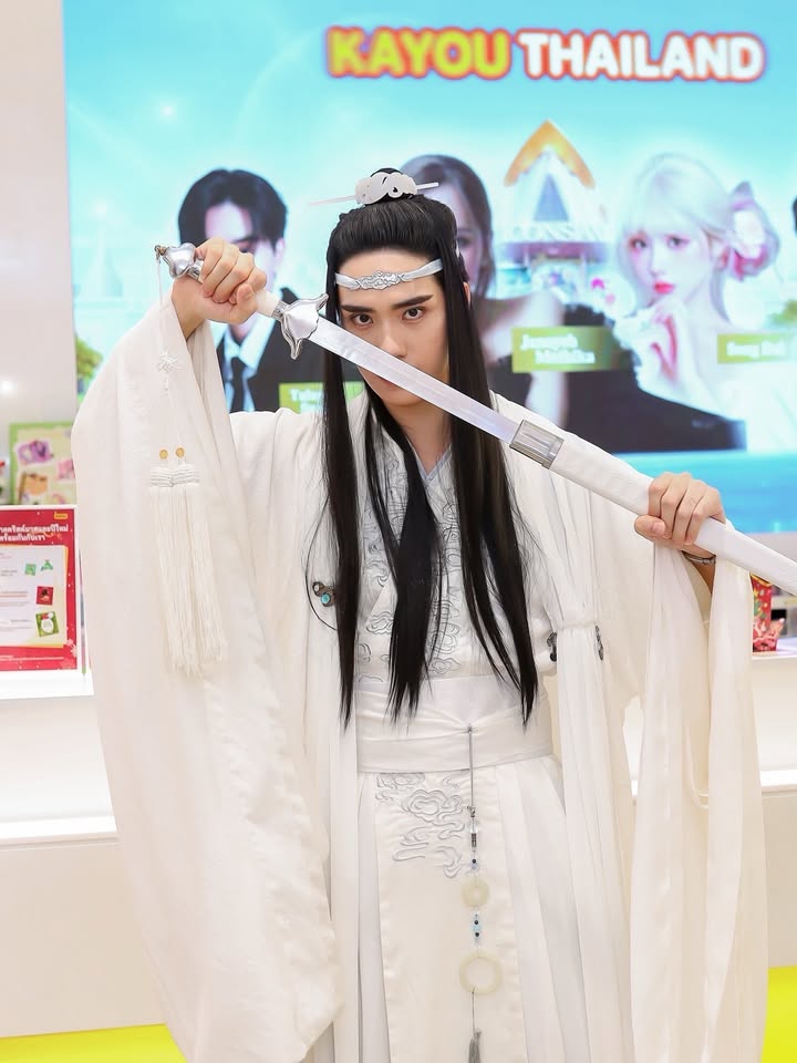 ตี๋ - ธนพล จารุจิตรานนท์