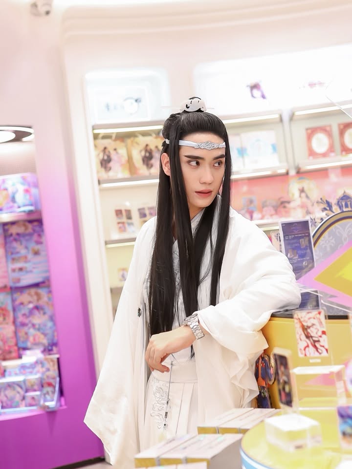 ตี๋ - ธนพล จารุจิตรานนท์