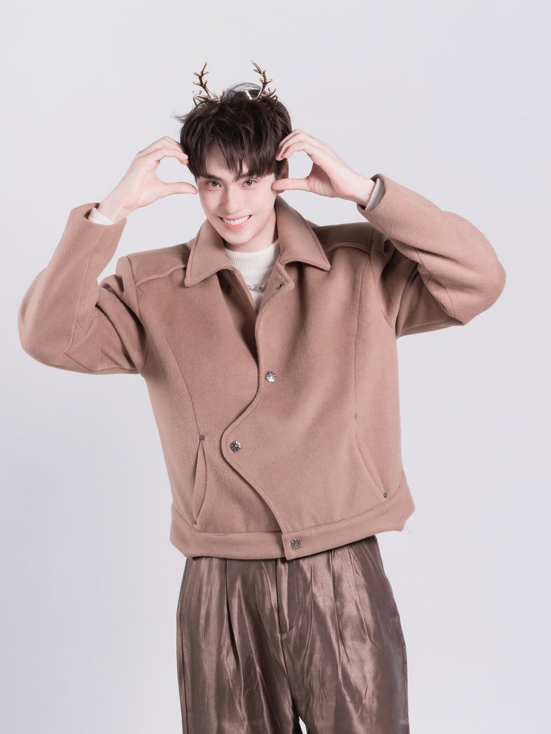 ตี๋ - ธนพล จารุจิตรานนท์