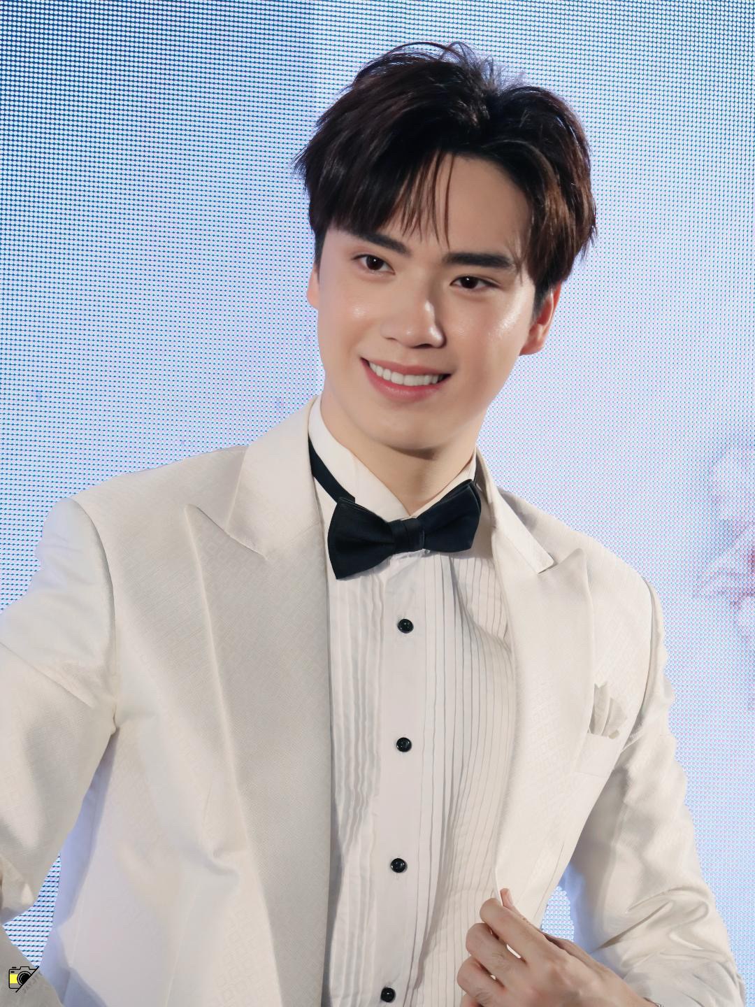 ตี๋ - ธนพล จารุจิตรานนท์