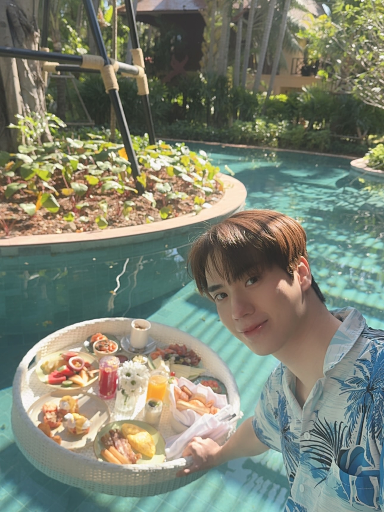 ตี๋ - ธนพล จารุจิตรานนท์