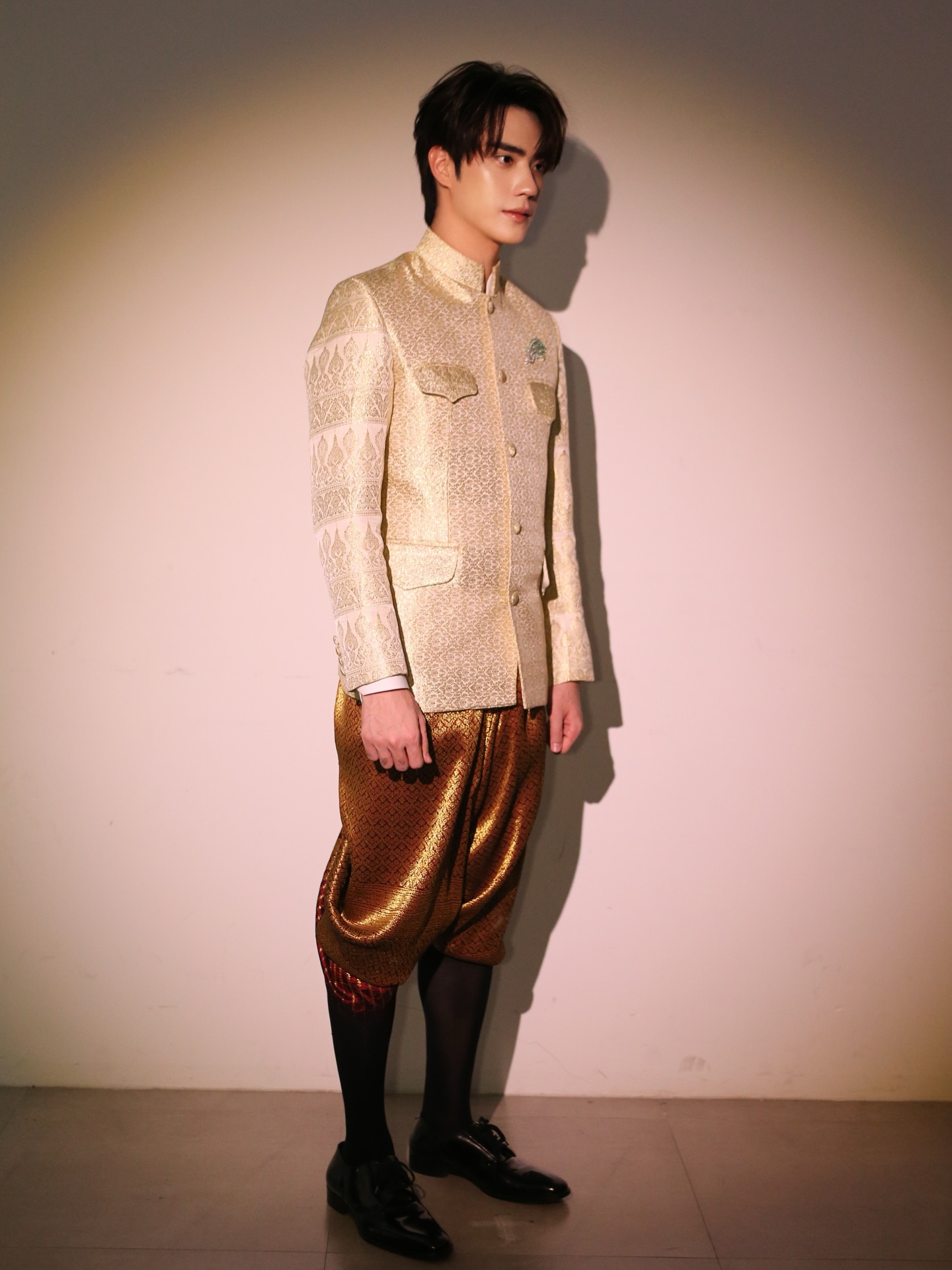 ตี๋ - ธนพล จารุจิตรานนท์