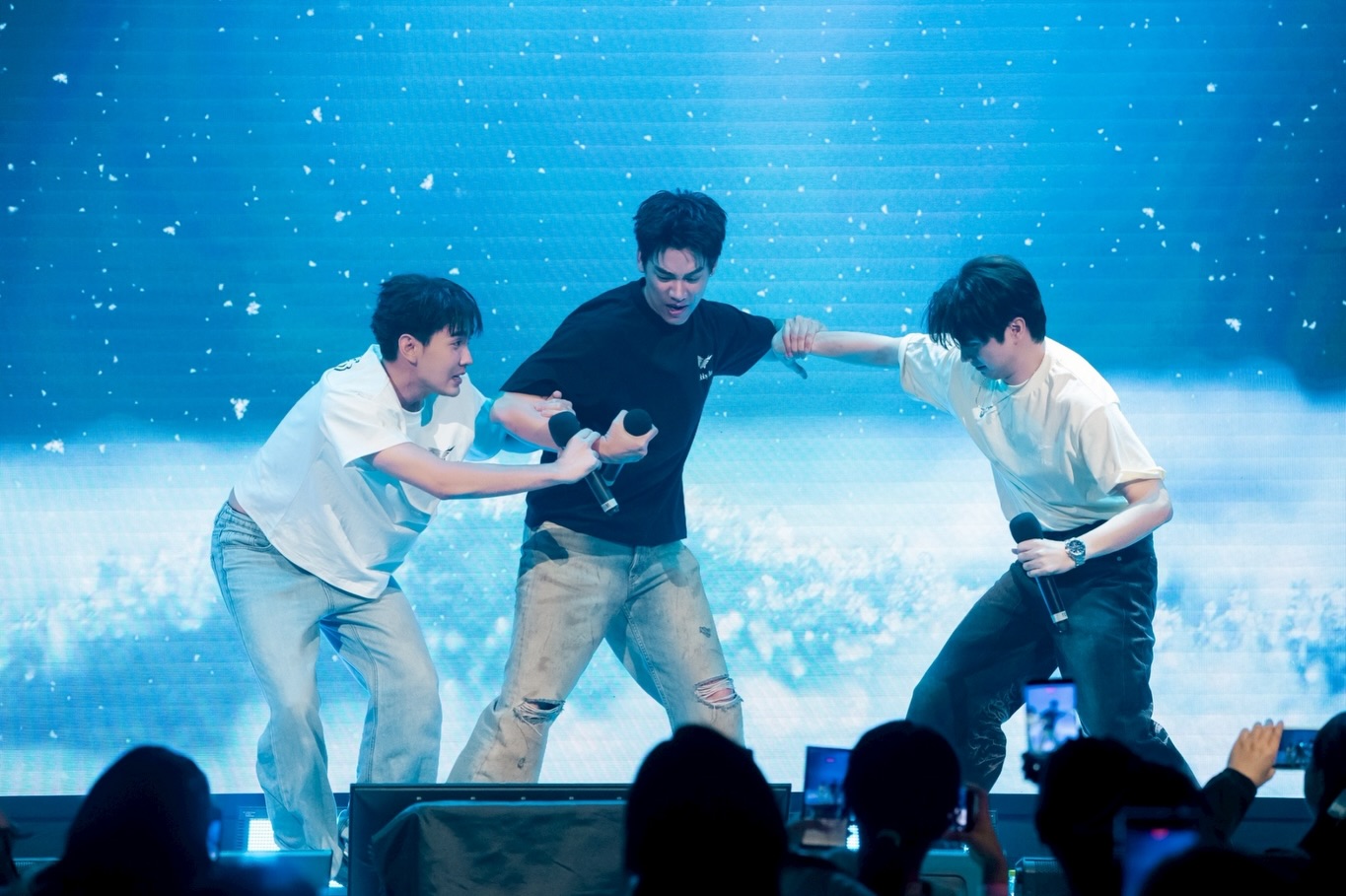 ตี๋ - ธนพล จารุจิตรานนท์