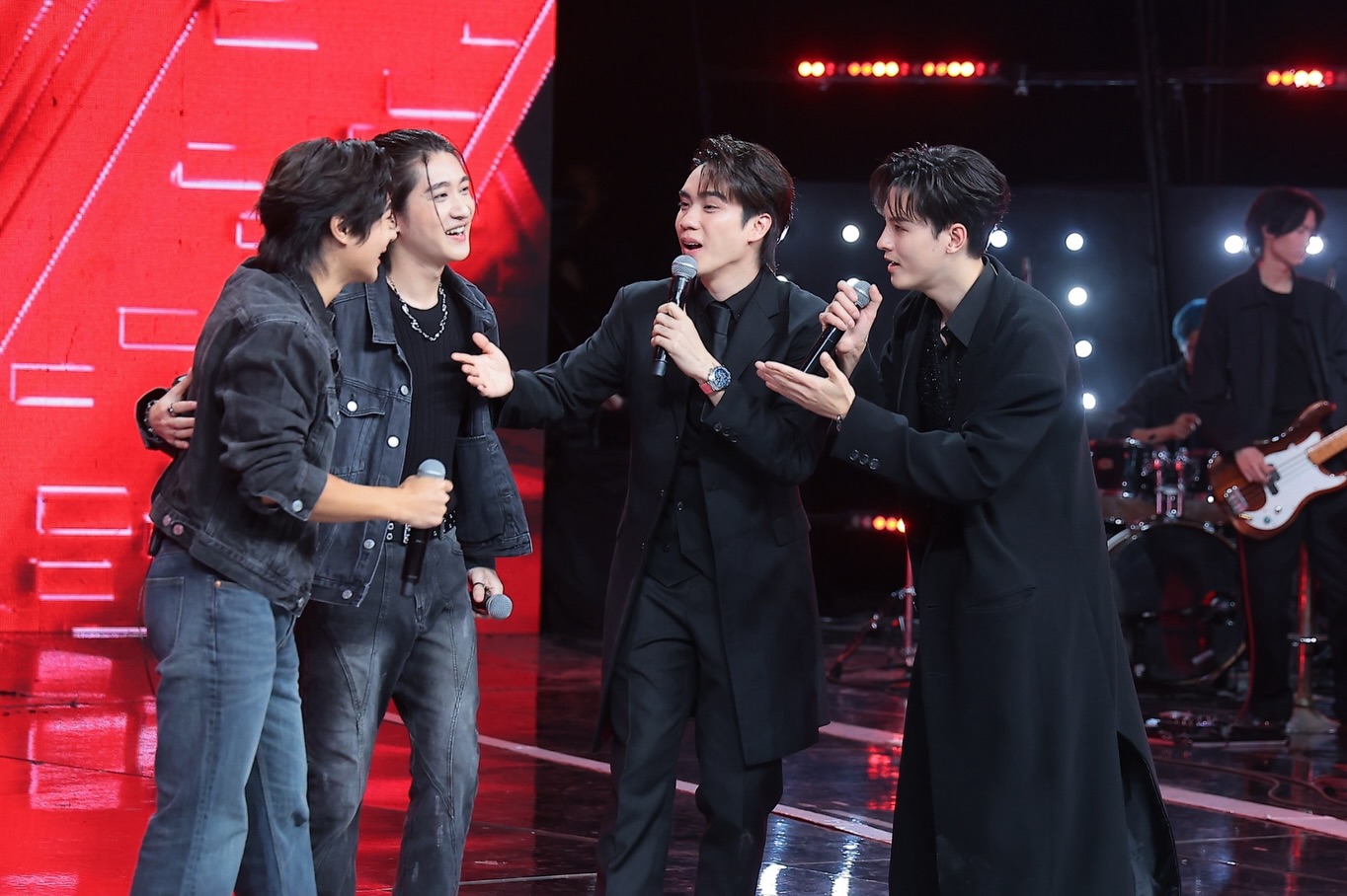 ตี๋ - ธนพล จารุจิตรานนท์