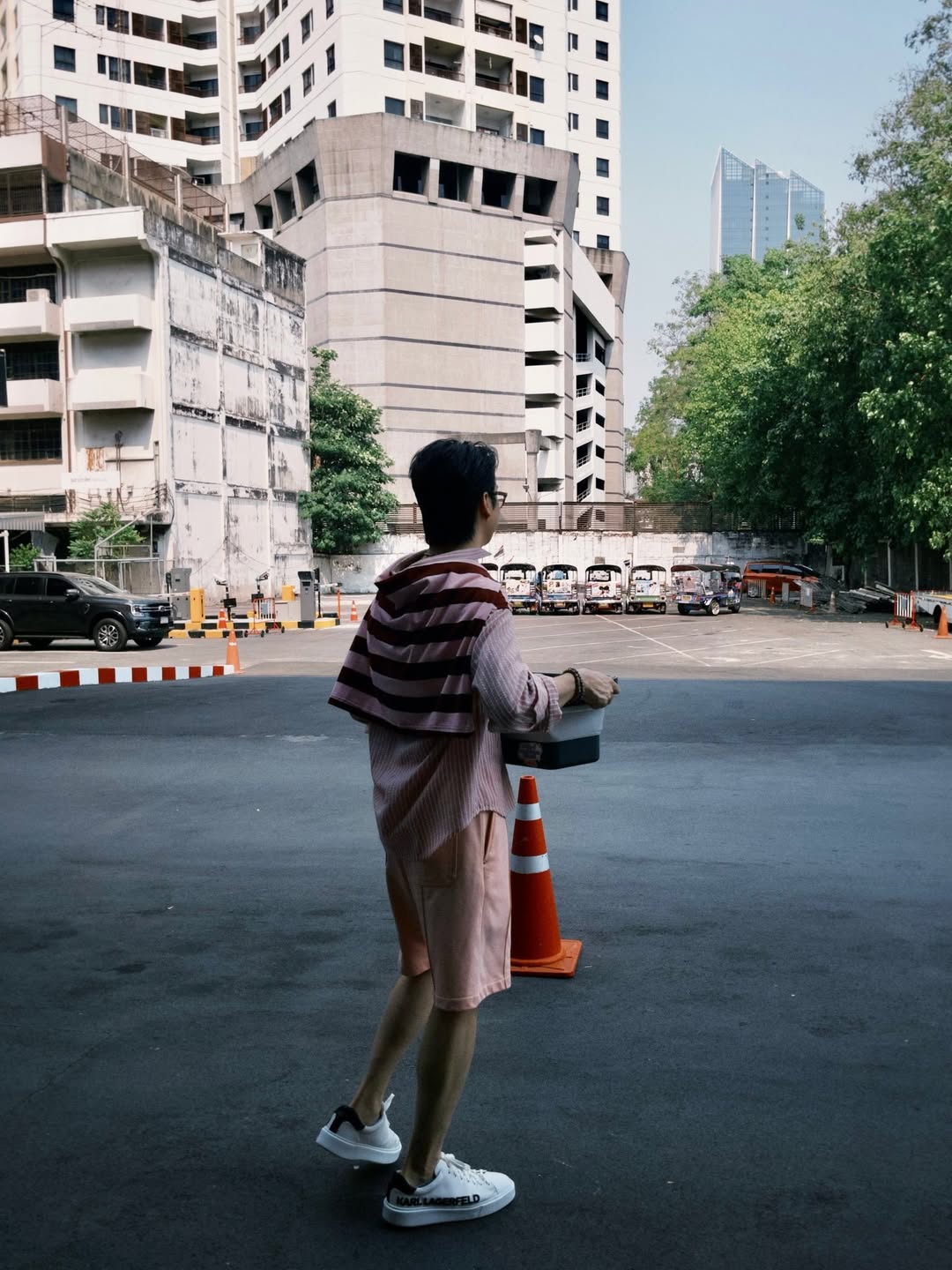 ตี๋ - ธนพล จารุจิตรานนท์