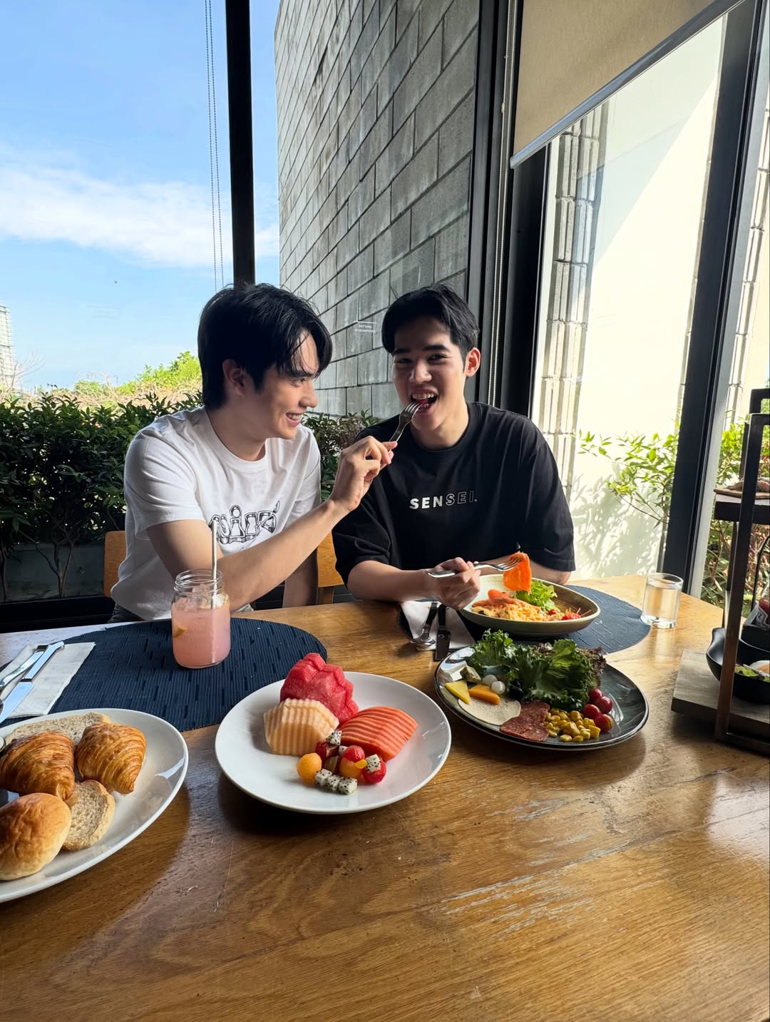ตี๋ - ธนพล จารุจิตรานนท์