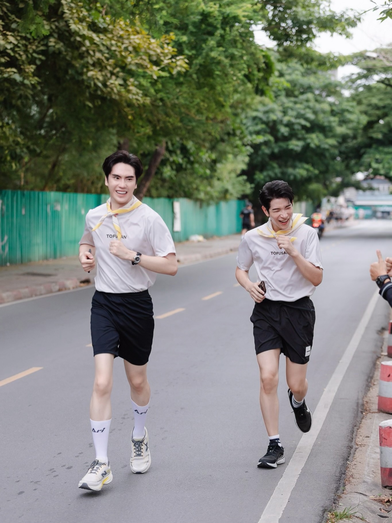 ตี๋ - ธนพล จารุจิตรานนท์