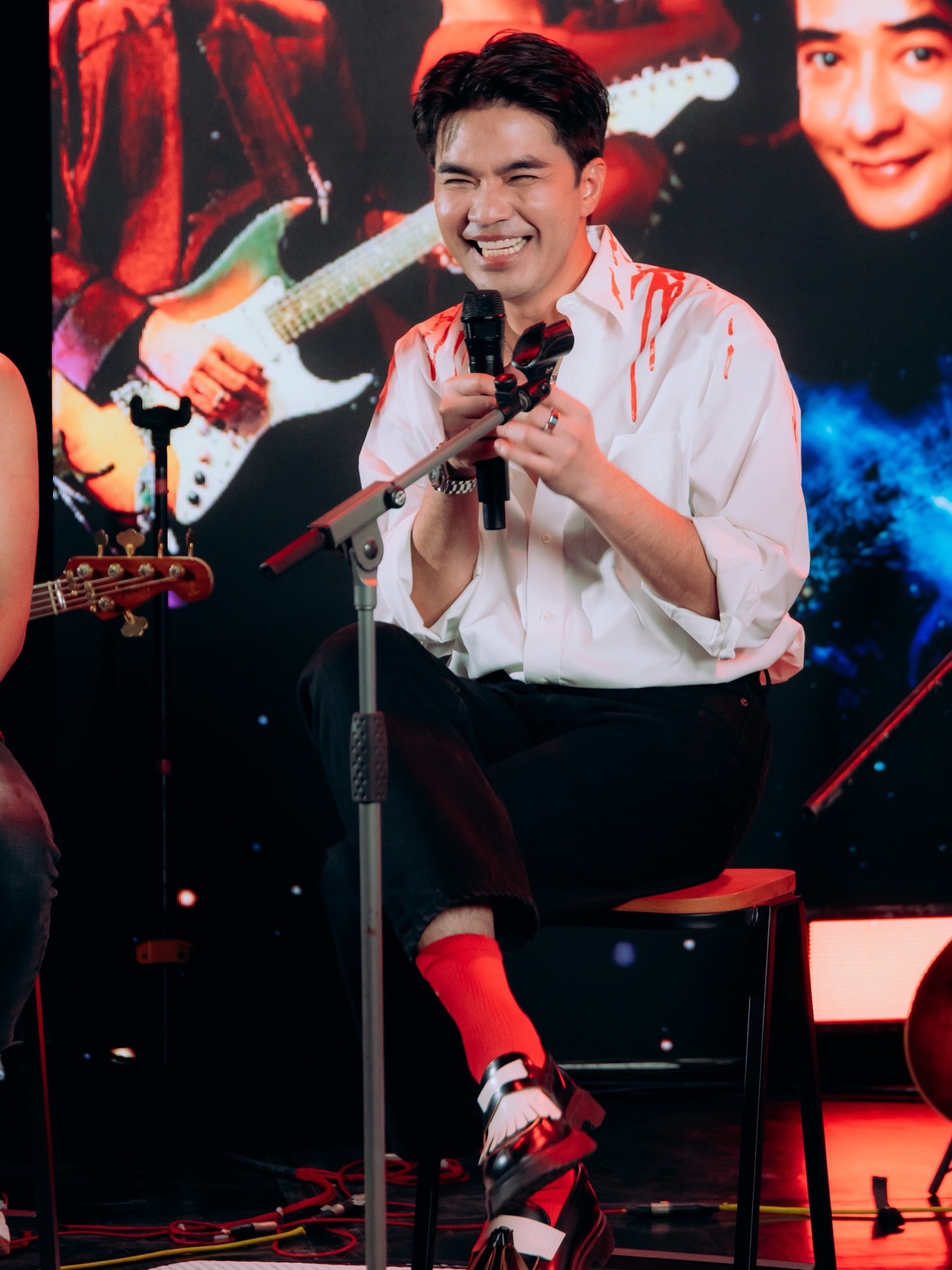 ก้อง - สหรัถ สังคปรีชา