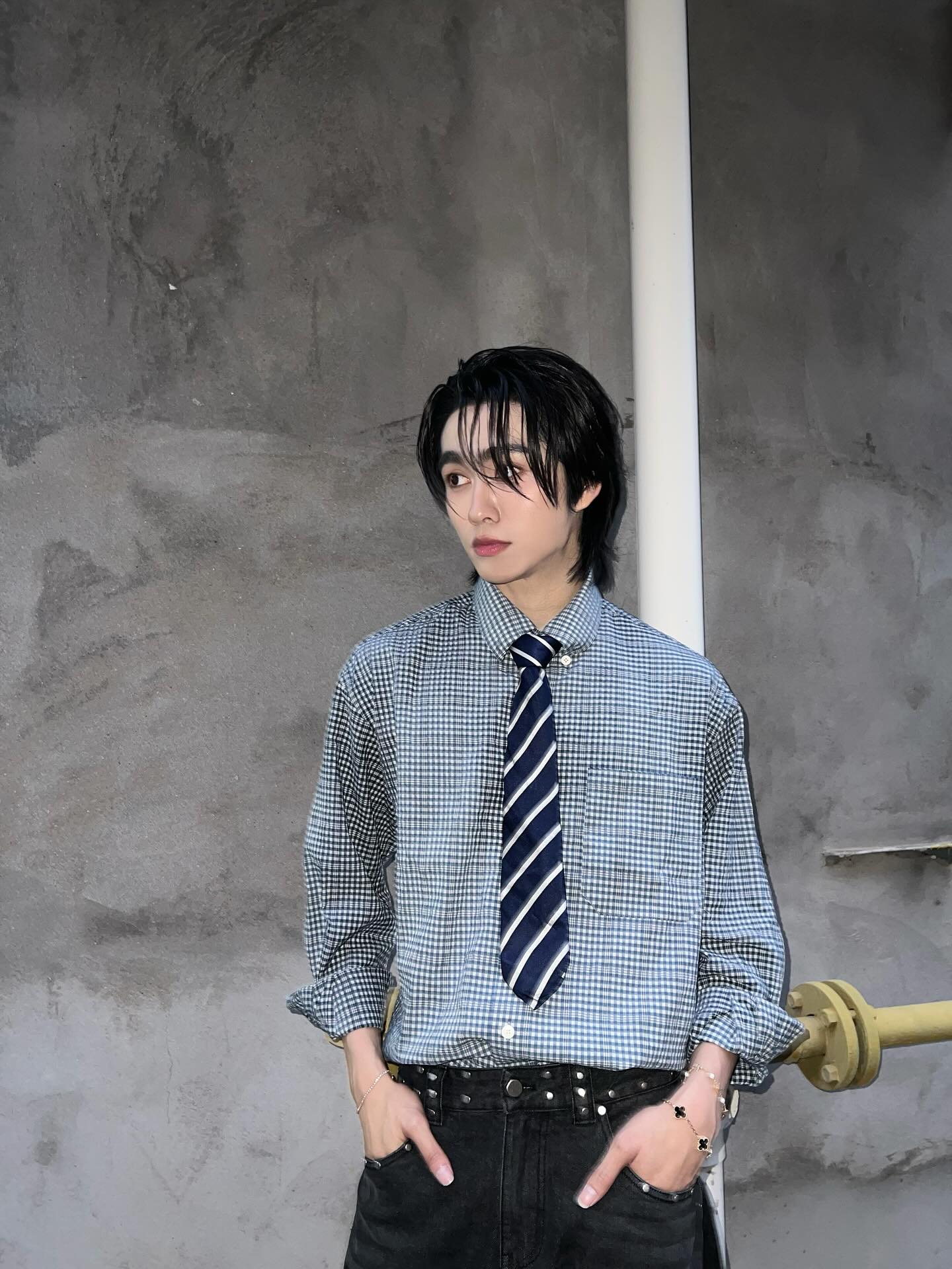 บูม - ธราธร จันทรวรกาญจน์