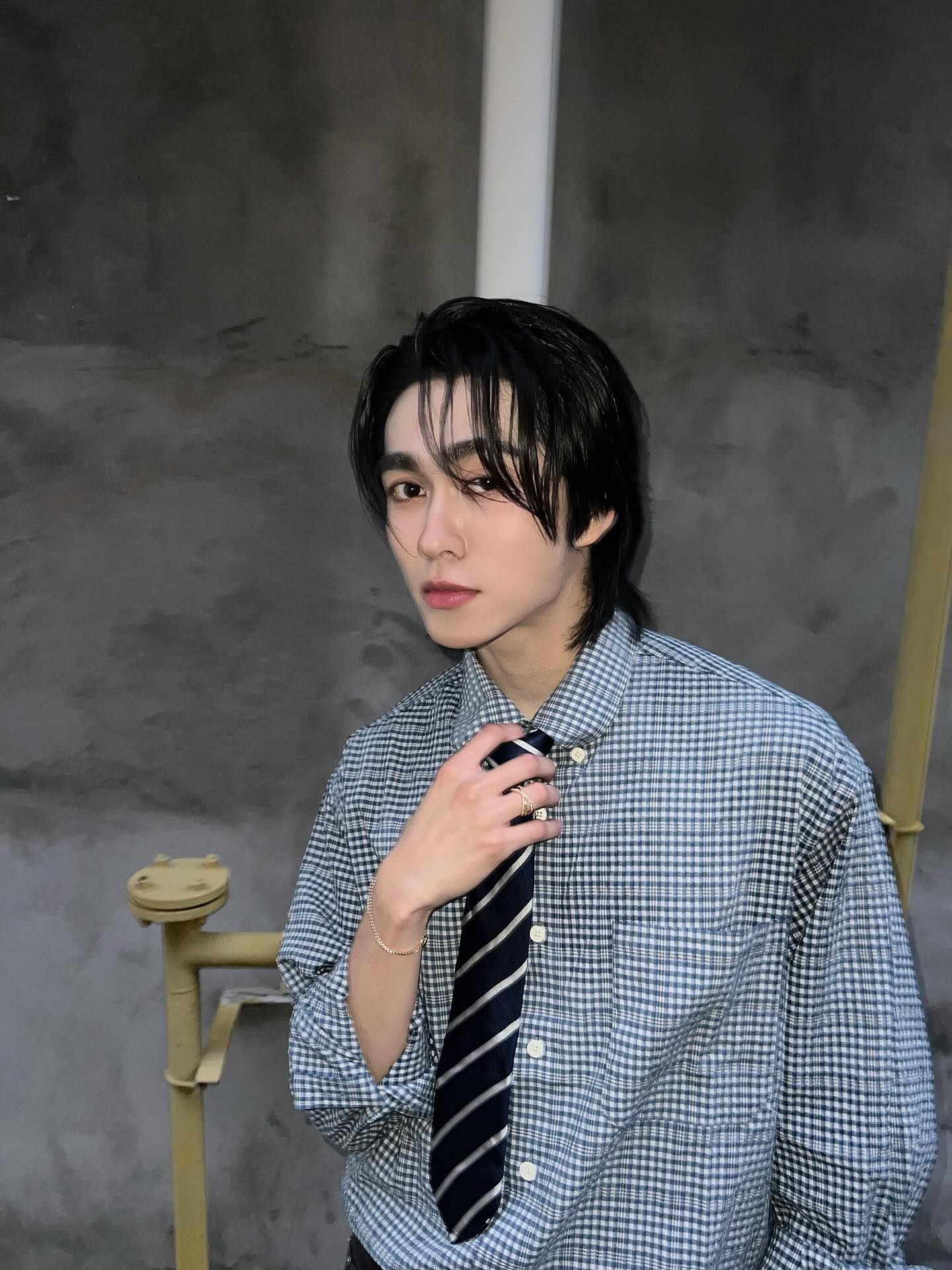 บูม - ธราธร จันทรวรกาญจน์