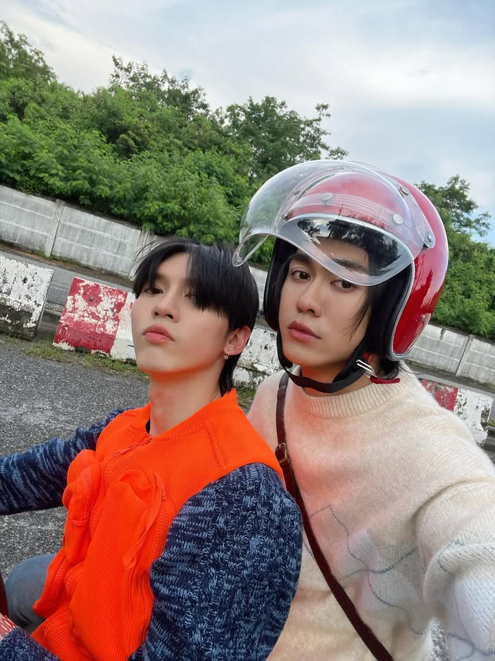 บูม - ธราธร จันทรวรกาญจน์