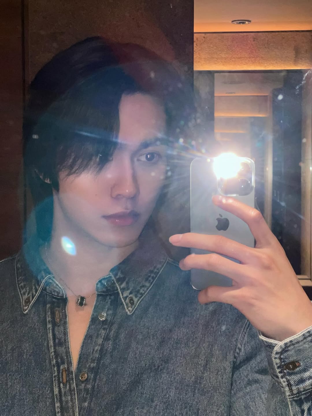 บูม - ธราธร จันทรวรกาญจน์